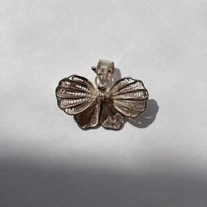 Stunning silver butterfly pendant- gorgeous piece